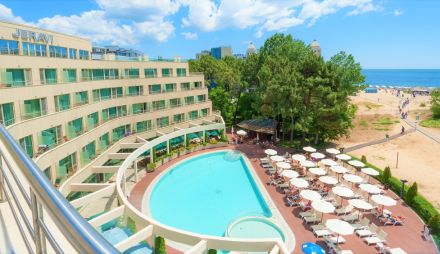 Jeravi Beach Alexandria Club