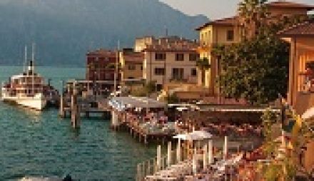 Пролетна магия на италианските езера - Първомайска програма 