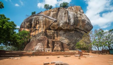 ШРИ ЛАНКА – ЗАВЛАДЯВАЩ РАЙСКИ ОСТРОВ