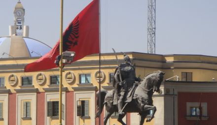 Албанска панорама - екскурзия с автобус
