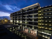 The Met Hotel