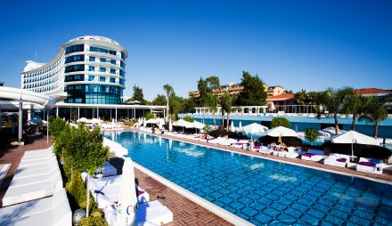 Q PREMIUM RESORT