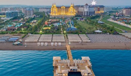 ROYAL HOLIDAY PALACE