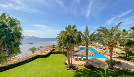 TAMRA BEACH HOTEL
