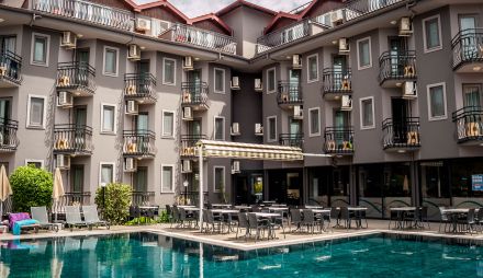 REMER HOTEL