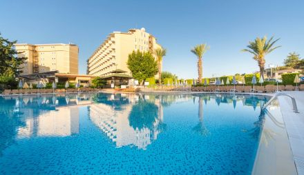 BEACH CLUB DOGANAY