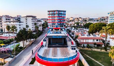 GRANADA LUXURY RED (ADULTS ONLY)
