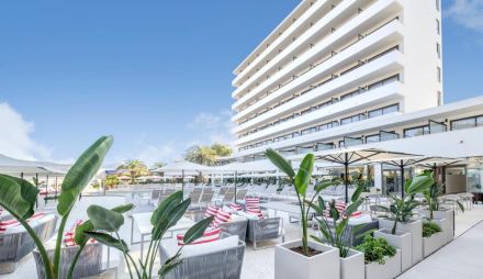 FERGUS STYLE TOBAGO (ADULTS-ONLY 16+)