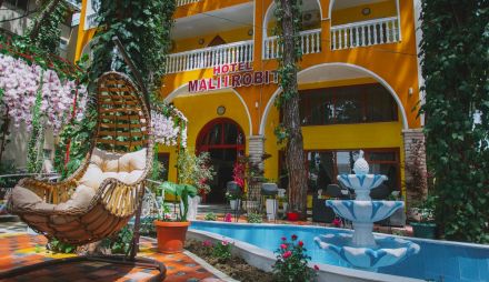 HOTEL MALI I ROBIT