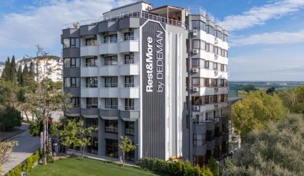 REST&MORE BY DEDEMAN