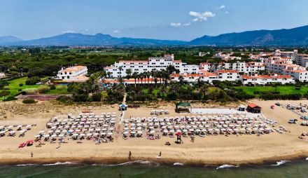 Marina Club