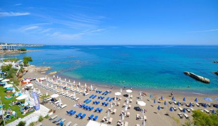 Golden Beach Hotel