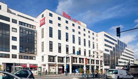 Ibis Paris Pantin Eglise или подобен