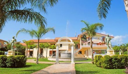 CLUB ESSE AQUILIA