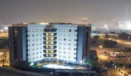 Arabian Park Dubai - an Edge by Rotana Hotel