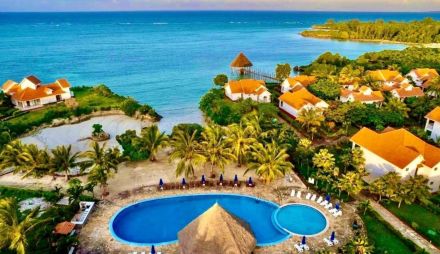 Azao Resort and Spa