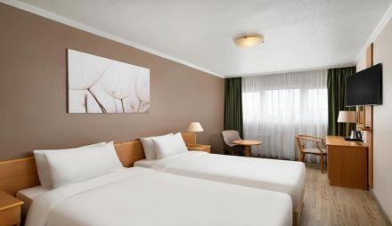 Danubius Hotel Hungaria  или Danubius Hotel Arena