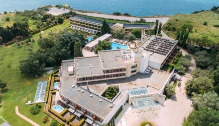 НОВА ГОДИНА 2026 В АЛЕКСАНДРУПОЛИС - ALEXANDER BEACH & SPA HOTEL 5* / ПАКЕТ 4 НОЩУВКИ В ПЕРИОД: 28.1