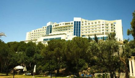 ARIA CLAROS BEACH RESORT