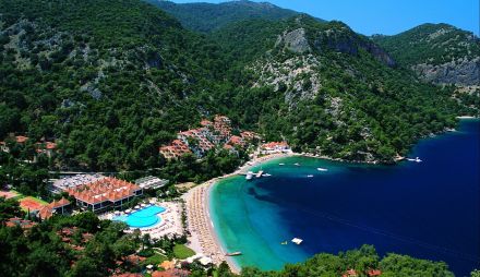 HILLSIDE BEACH CLUB HV