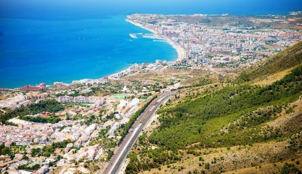 НОВА ГОДИНА 2027 В СЛЪНЧЕВА АНДАЛУСИЯ, КОСТА ДЕЛ СОЛ, ИСПАНИЯ